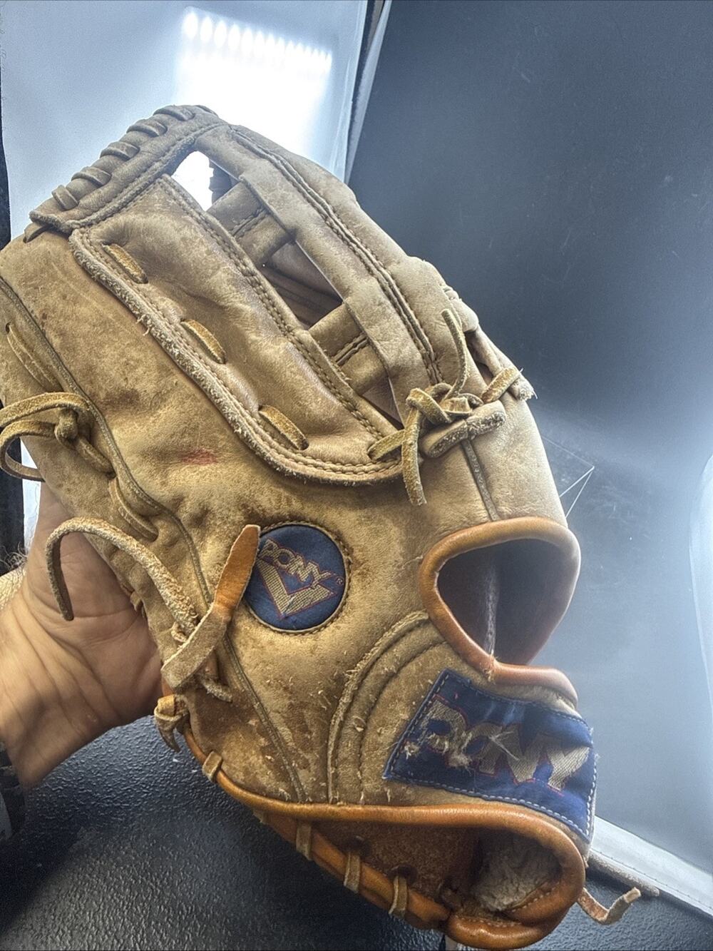 Vintage 1970s/80s Pony P2400 Baseball Glove Genuine Leather Left Hand Throw